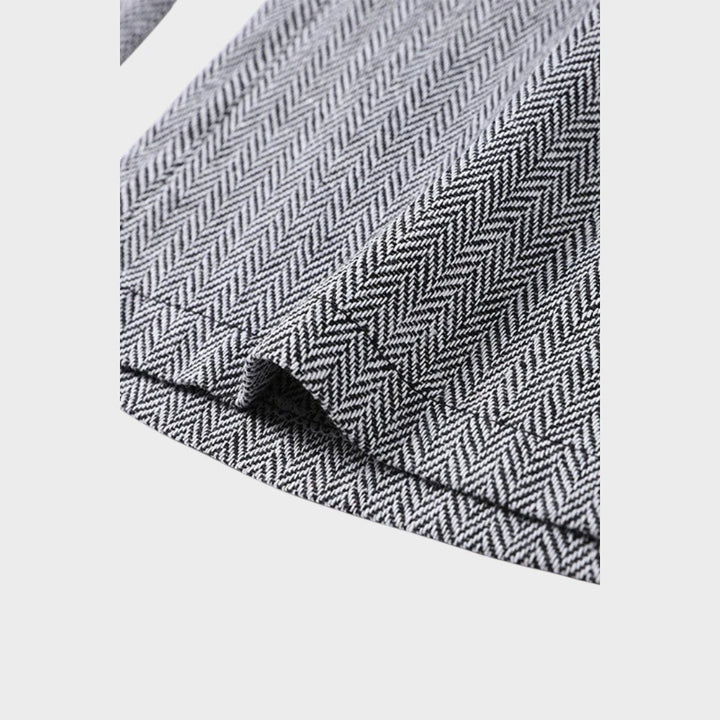 Каролина – Мощен Триделен Костюм