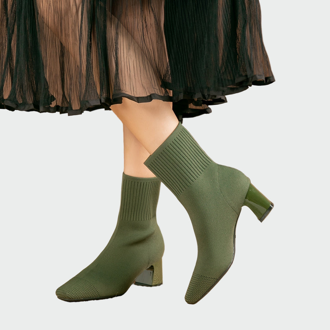 Милена - Плетени ортопедични чизми