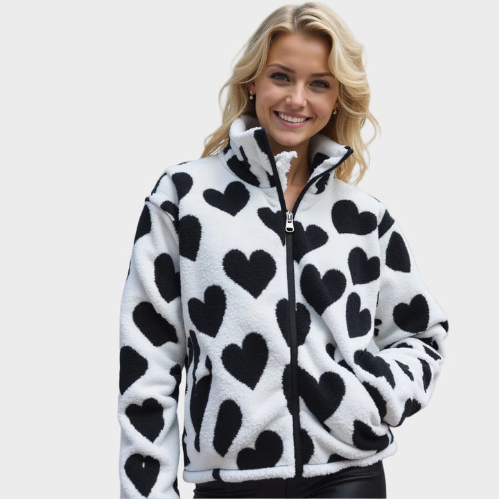 Катарина – Двулицево яке с сърца