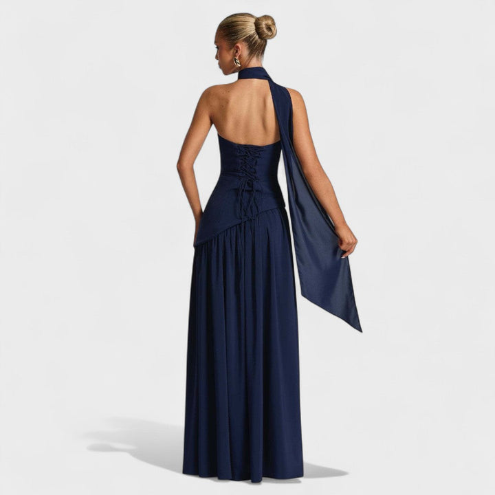 Хана - Дълга рокля с изискан дизайн