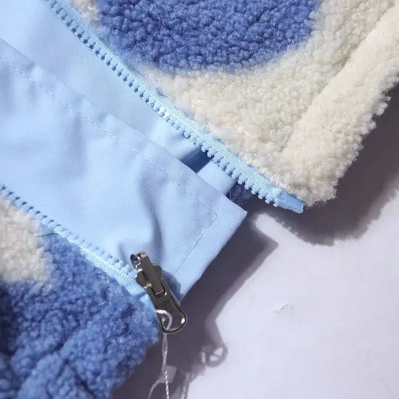 Катарина – Двулицево яке с сърца